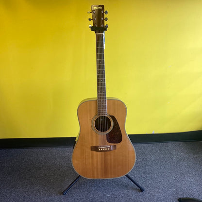 Used Morris Acoustic Guitar MD-506