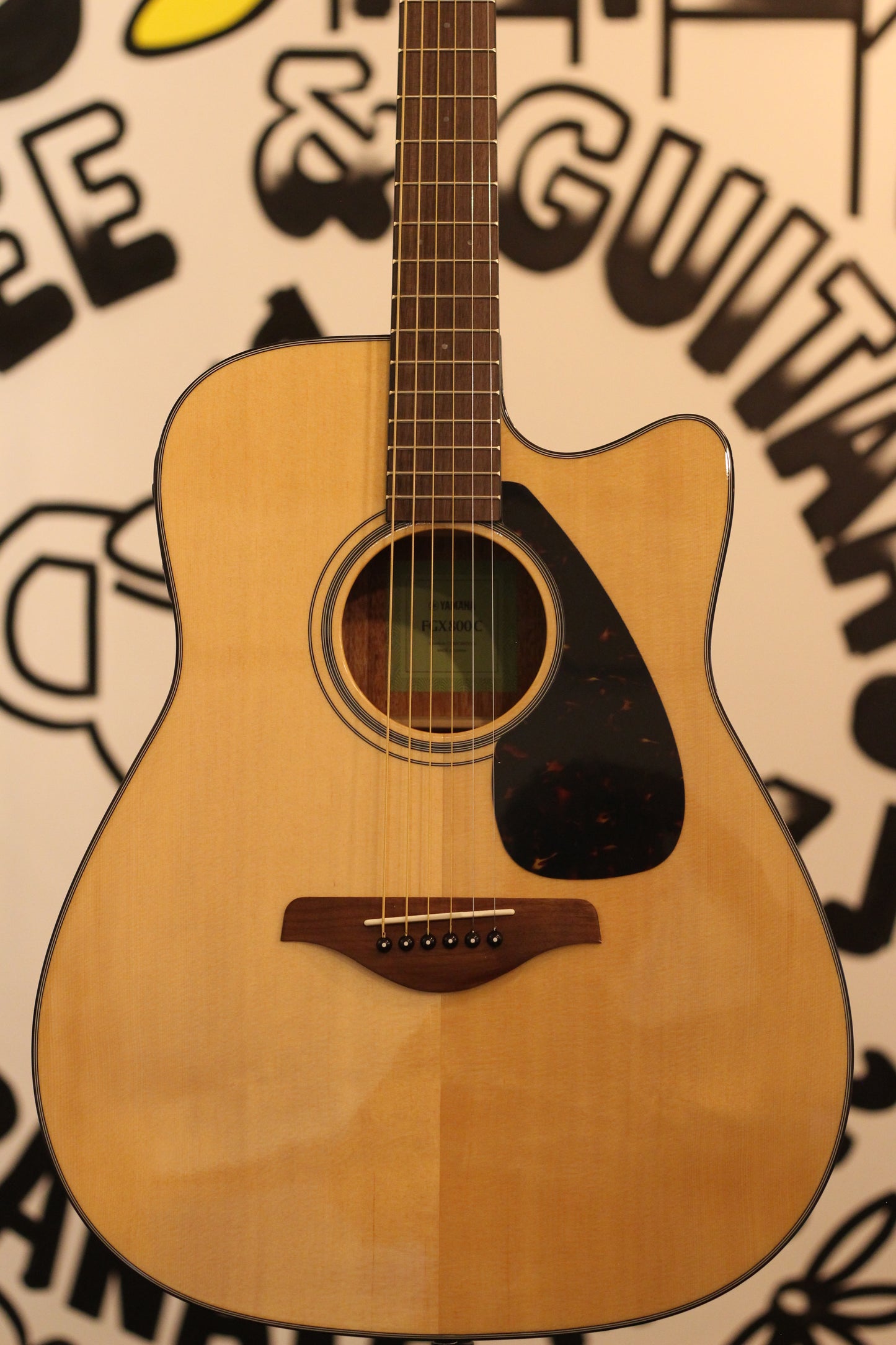 Yamaha FGX800C Acoustic Guitar